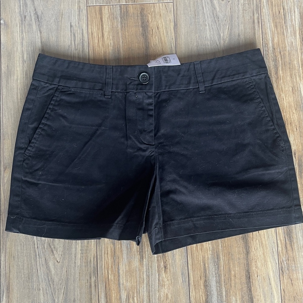 New Loft Shorts, size 4